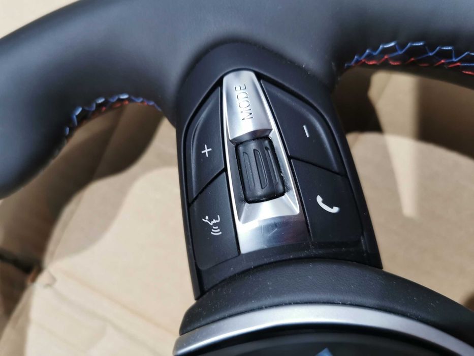 М руль для BMW F серії f10 f11 f20 f22  f30 f31 f32 f83f48f39f25f26f15