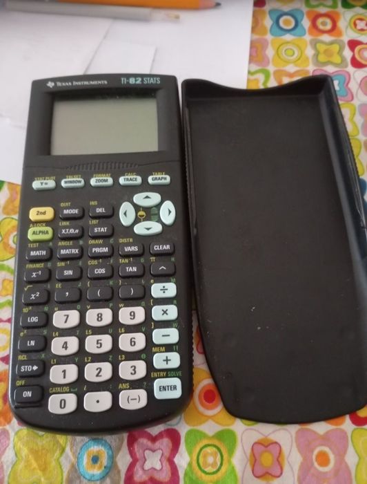 Calculadora Gráfica Texas TI-82 STATS