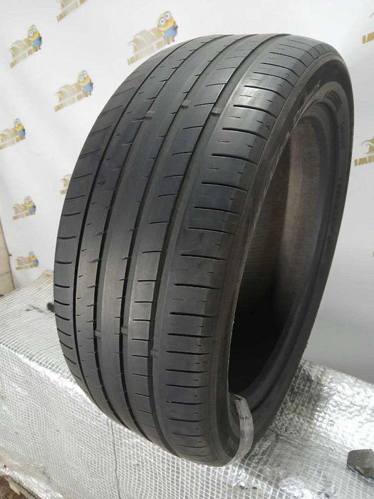 Шина Nexen 235/50R19. 1шт Літо 2020р. Розпаровка (1505)