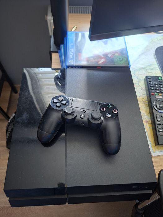 Sprzedam ps4 stan bdb