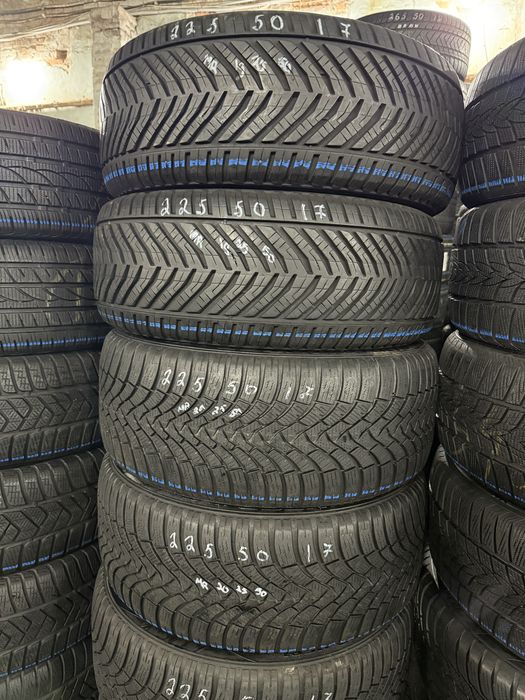Продам шини 225 50 17 зима шиномонтаж правка диска