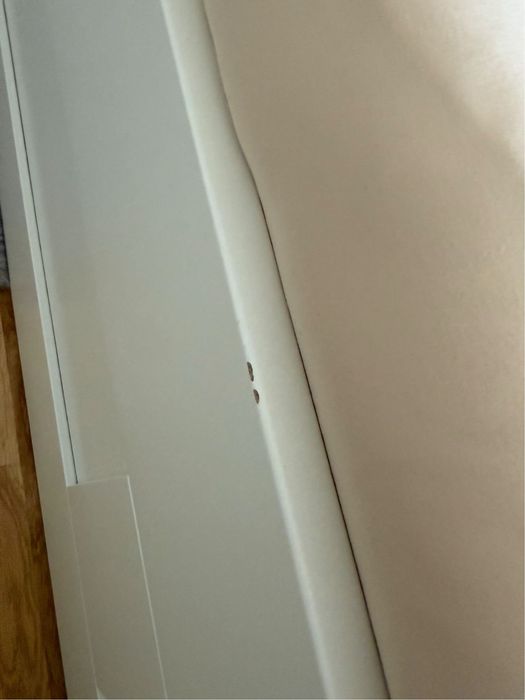 cama Ikea branca