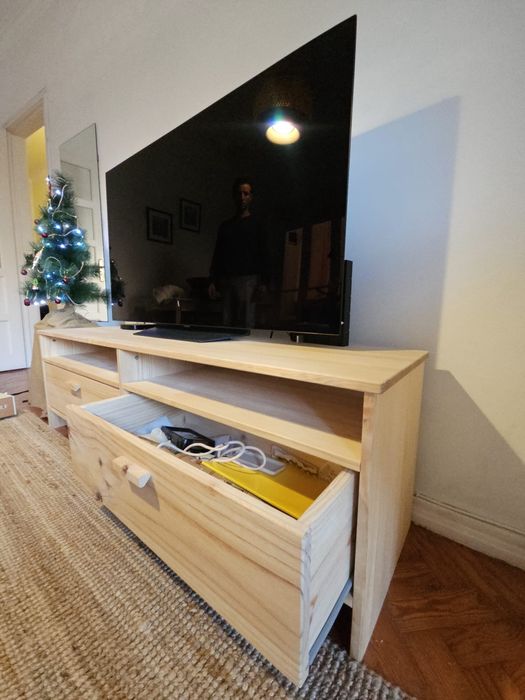 Móvel TV Lufe madeira maciça