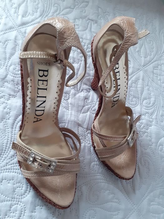 Sandálias novas Belinda Shoes  36
