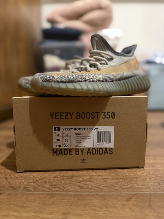 Yeezy 350 Boost 36