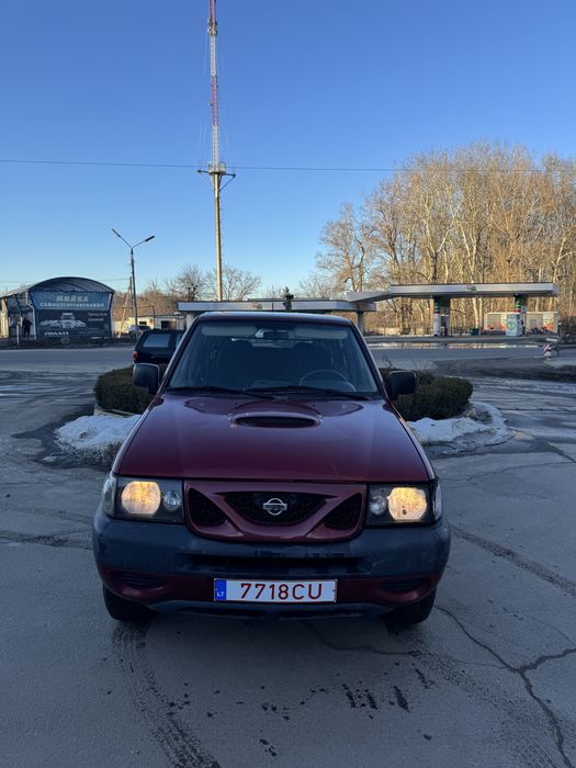Nissan Terrano 2 2.7 TDI