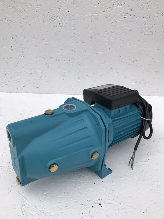 Поверхневі насоси для води. Насосна станція. Від 0.37 до 1.5 кВт