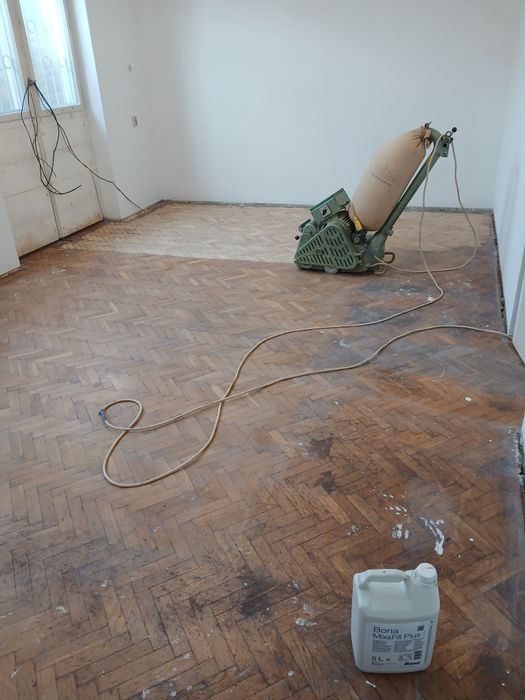 Cyklinowanie, naprawy, układanie parkietu, schody.