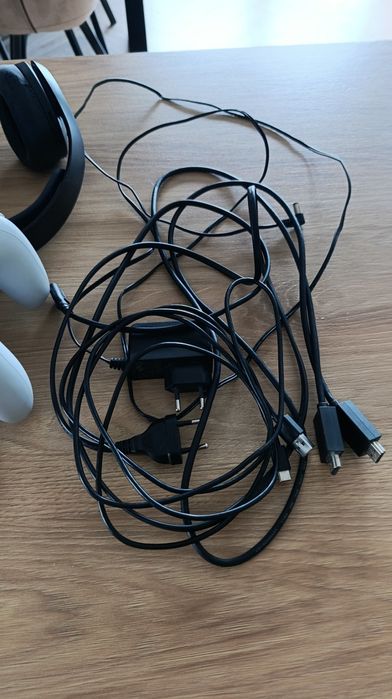 Ps 5 używana 100% sprawna