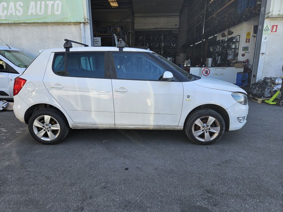 Skoda Fabia 1.6 TDi de 2013 para peças