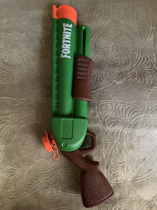 Nerf Super Soaker Fortnite Pump-SG