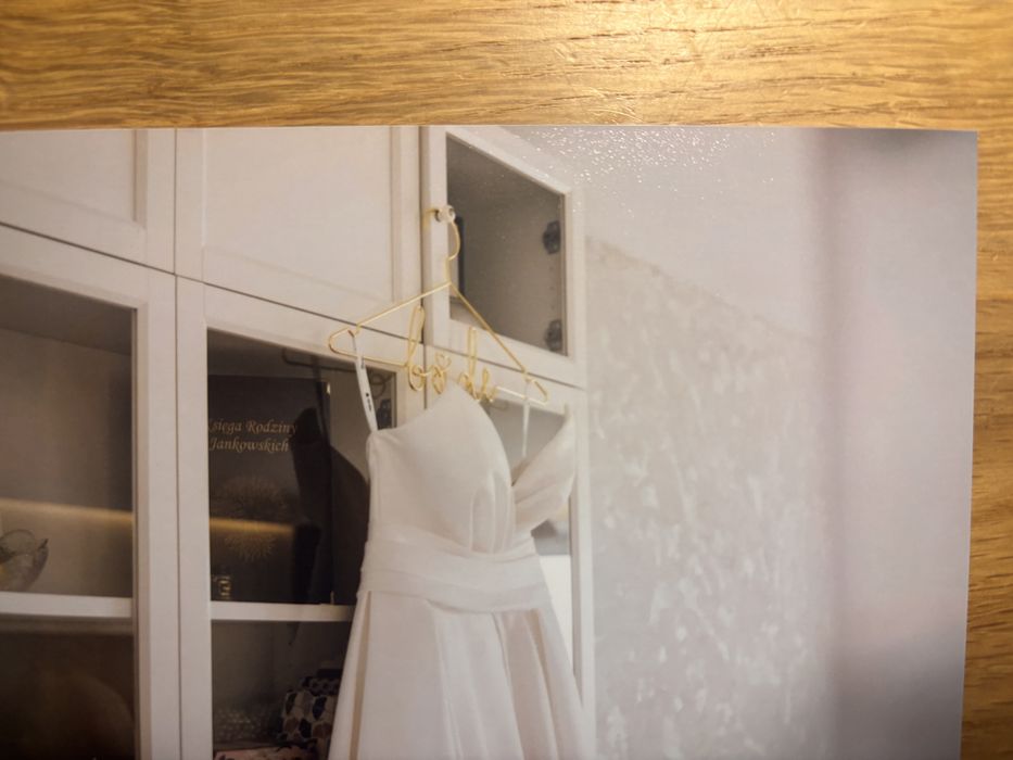 Wiszak slubny. Bride i groom
