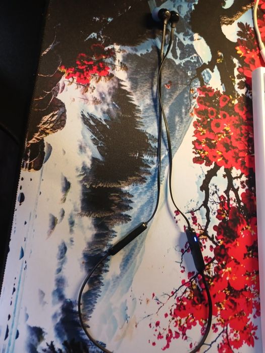 Навушники JBL безпровідні