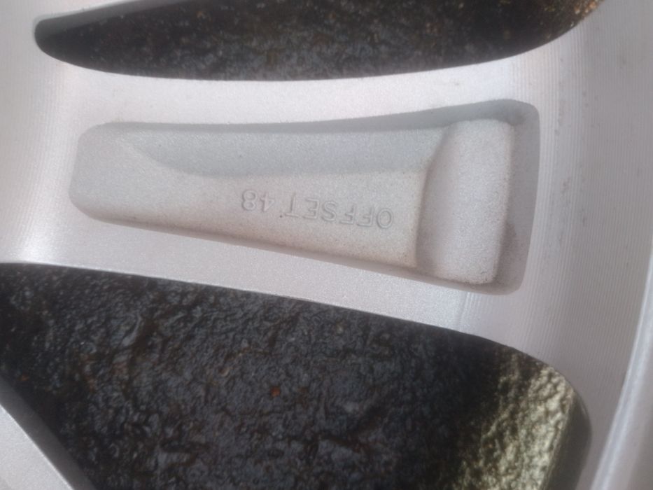 Легкосплавний диск r18