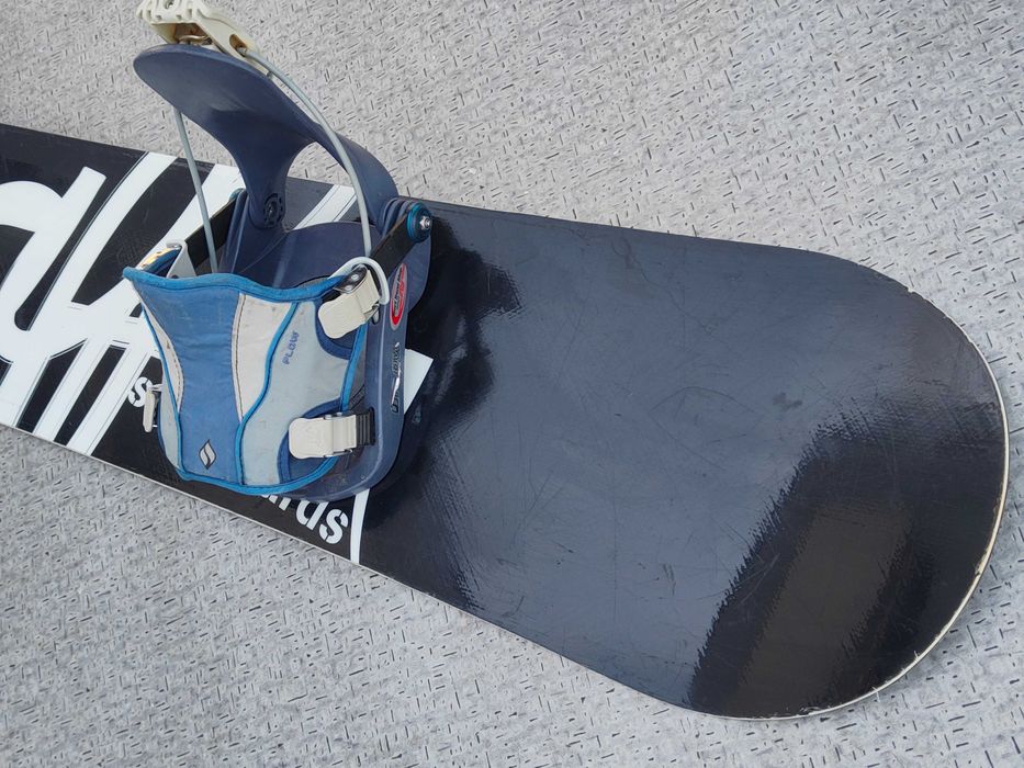 Freeride All-mtn deska MAFFIA 159 cm z wiązaniami FLOW !