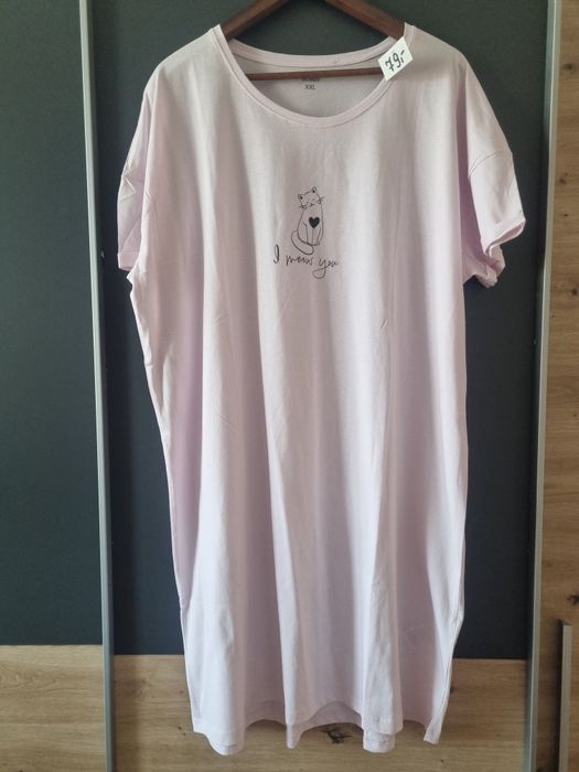 Koszula nocna 52/54 z kotkiem