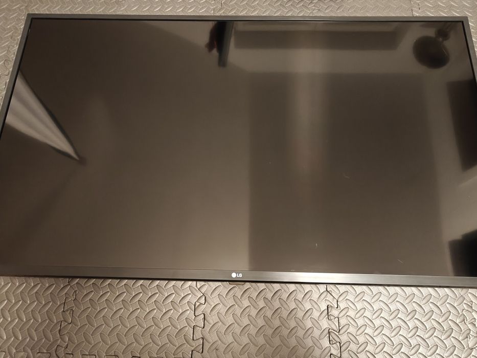 Telewizor LG 50 cali 50um7450pla uszkodzony