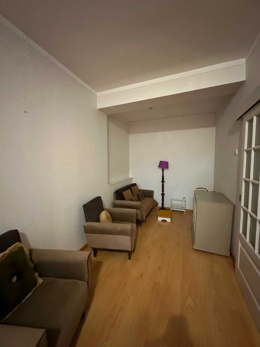 VENDE-SE- Apartamento T2- Rua da Cadeia- Lamego
