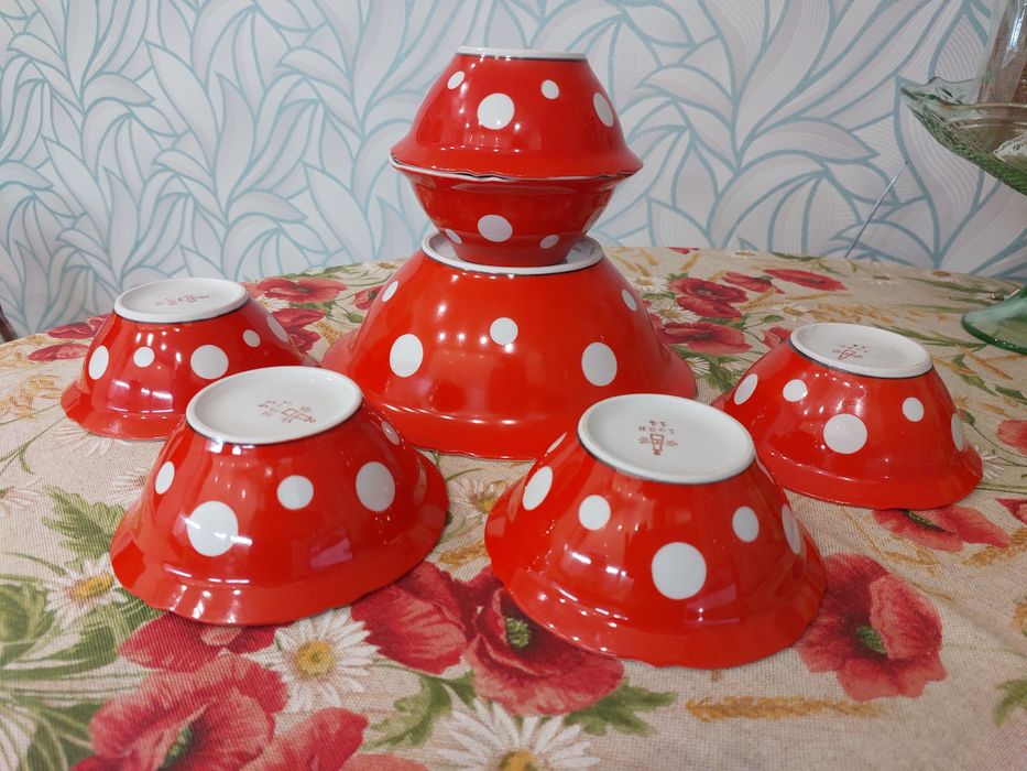 Набор салатников. Фарфор. Дружковка.