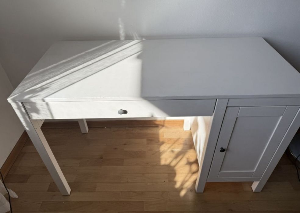 Biurko IKEA białe drewniane