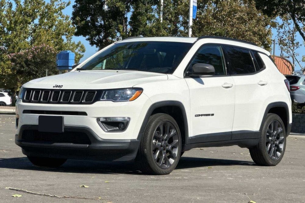 Jeep Compass 80th Anniversary Edition      2021