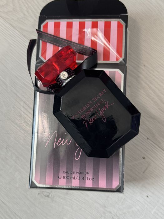 Парфуми з палети Амазон.