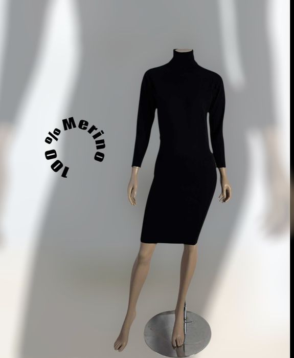 Acne Studios sukienka z golfem damska  XS 100%merino 
100%wełna merino