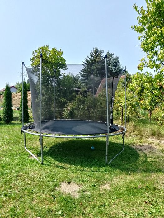 Duża trampolina dobry stan