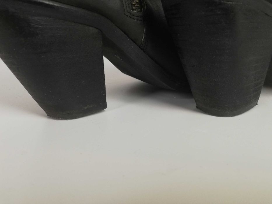 kowbojki skórzane RESERVED roz 39