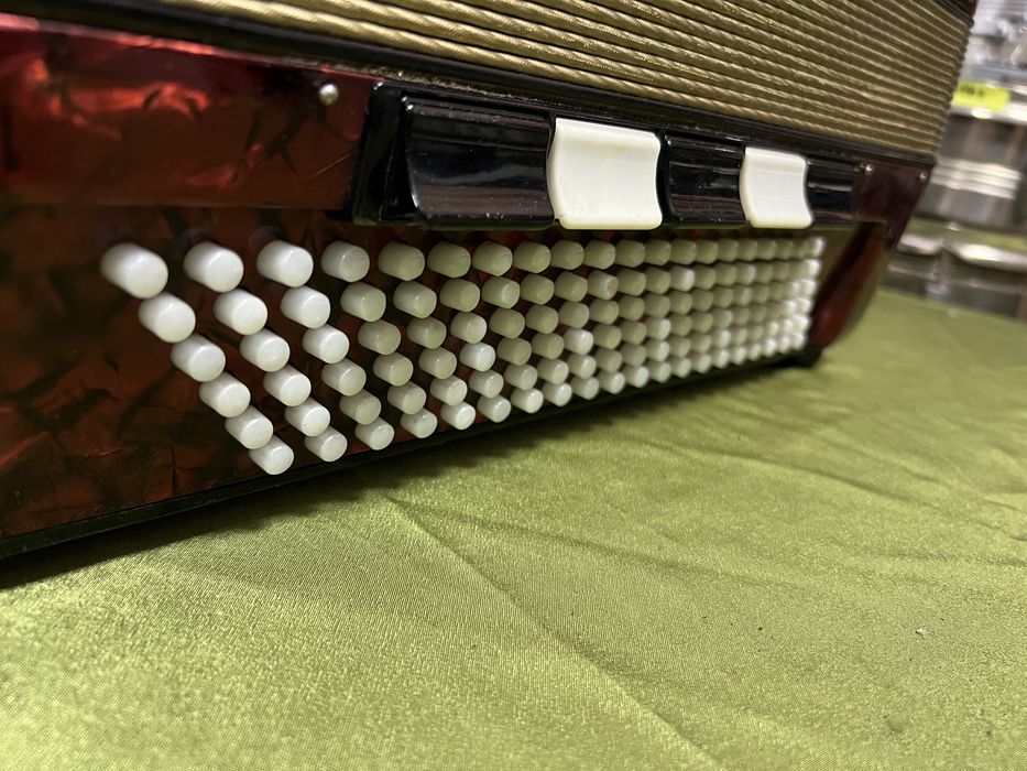 Німецький 5-ти рядний баян Weltmeister. Налаштований Майстром