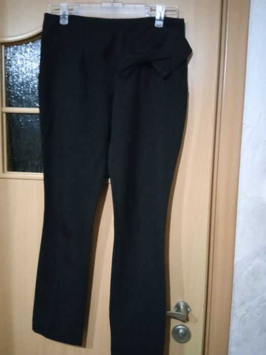 Spodnie damskie z kokardą