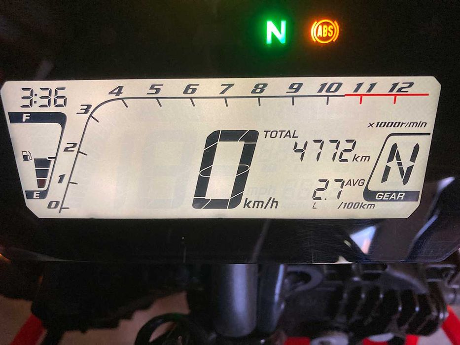 Honda CRF 300 Rally de 2025 em estado original