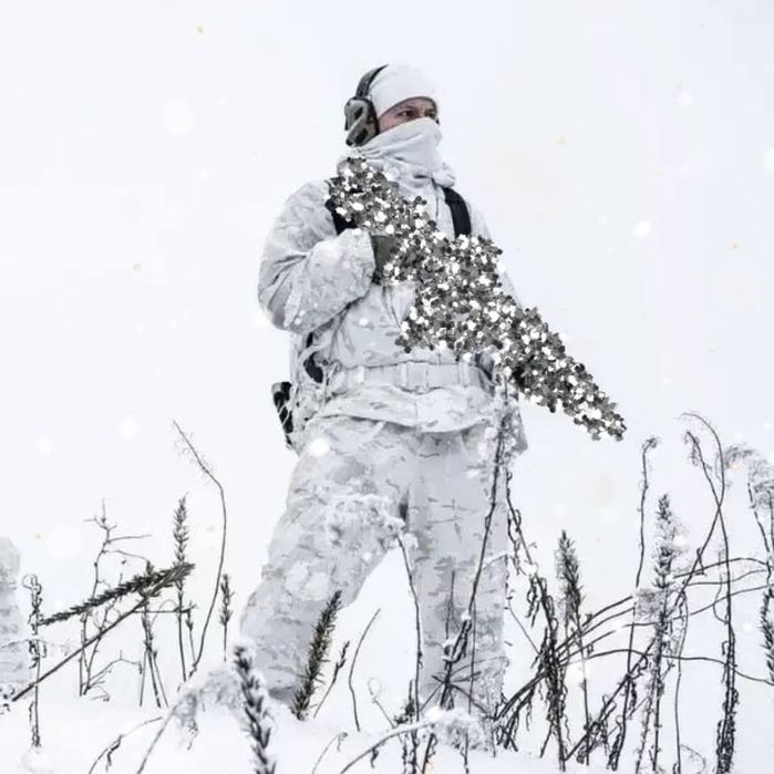 Мас-халат білиі,тканина не промокає-не продувається і тихенька .