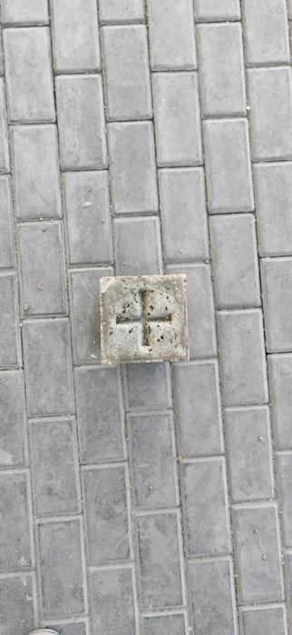 Słupki geodezyjne granicznik 40