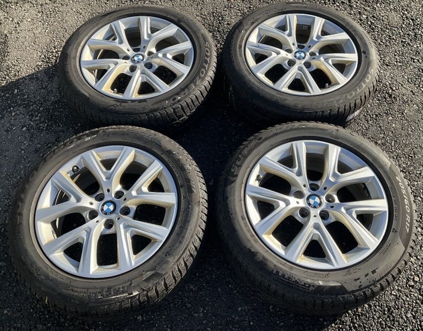 Oryginalne koła zimowe 17 cali BMW X1 F48 X2 F39 Pirelli 205/60 R17
