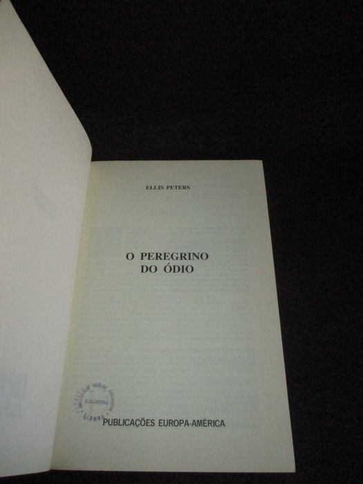 Livro O Peregrino do ódio Ellis Peters