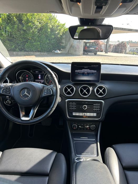 Mercedes GLA 200