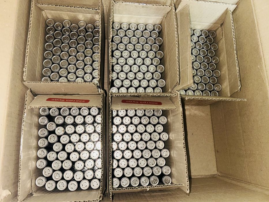 Аккумулятори 18650 tesla s