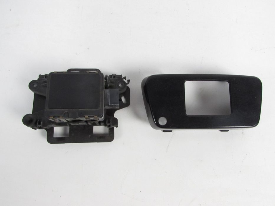 Sensor Acc / Radar Distancia Bmw 1 Ref: 66316898188 2018 - 2025