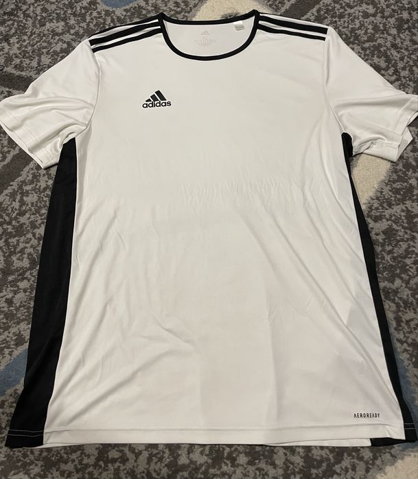 Продам футболку т/м «Adidas”