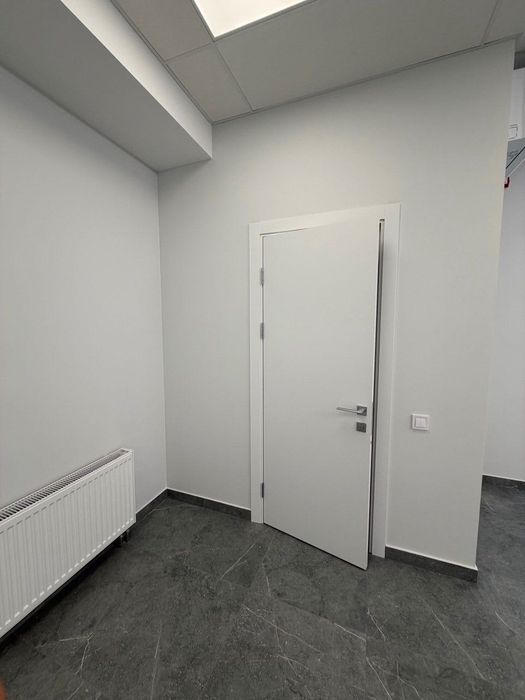 Оренда офісу 80 м², комерційна нерухомость, центр, новий ремонт перша здача, 1 поверх, Шевченківський р-н вул Золотоустівська новобудова преміум класу