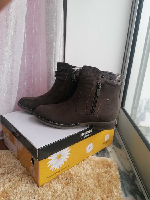 Botas novas Bem me quer
