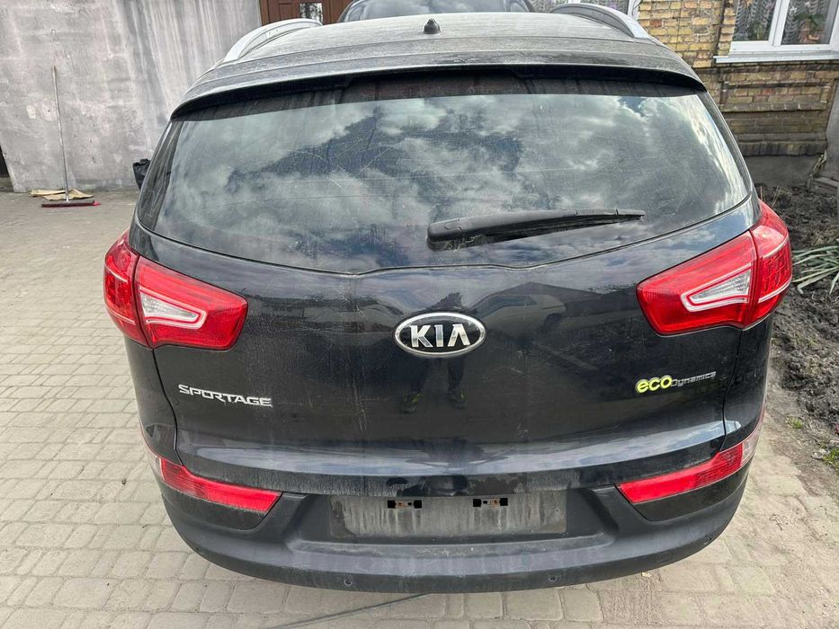 Кришка багажника (ляда) Kia Sportage 3 2014 1K