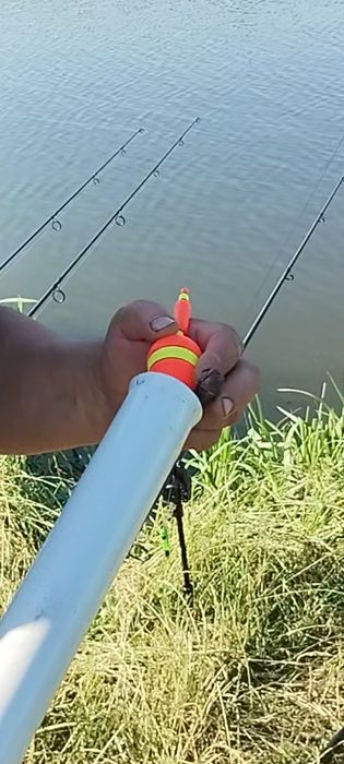 * Пневмопушка для риболовлі  - точний і дальній заброс принади.