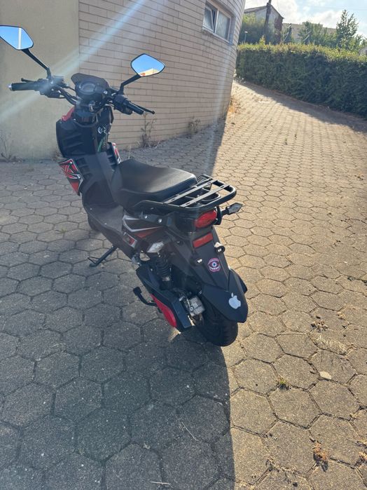 Mota Elétrica com Bateria de Lítio – 600€