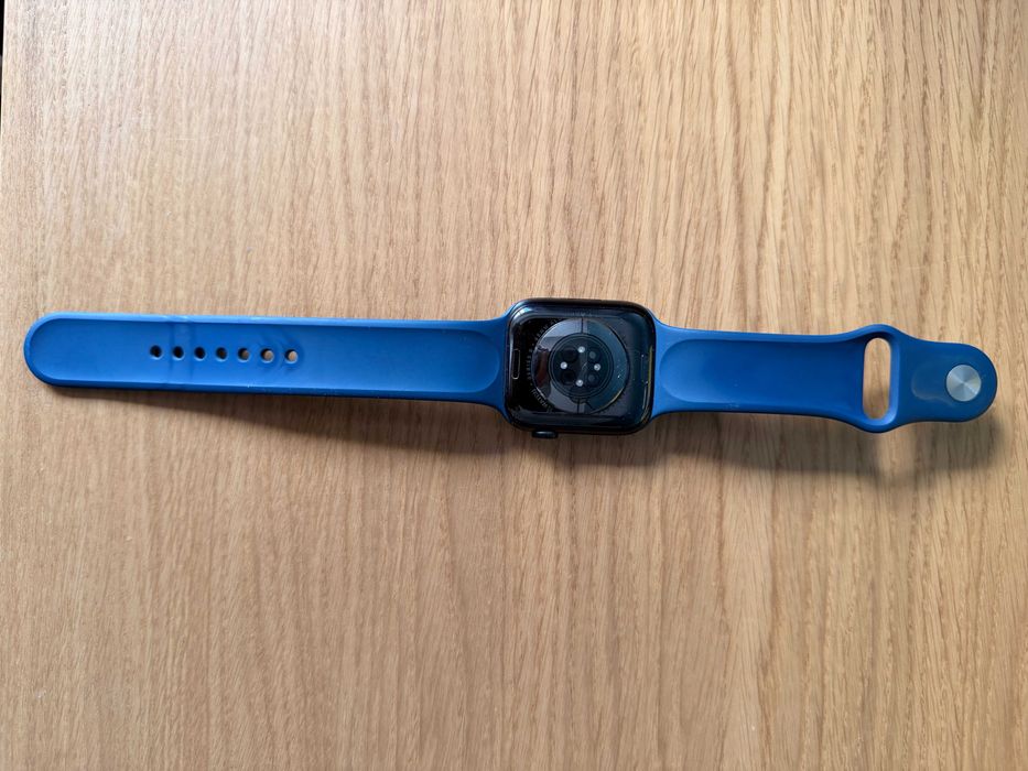 Apple Watch Series 9 45mm GPS – Bom Estado