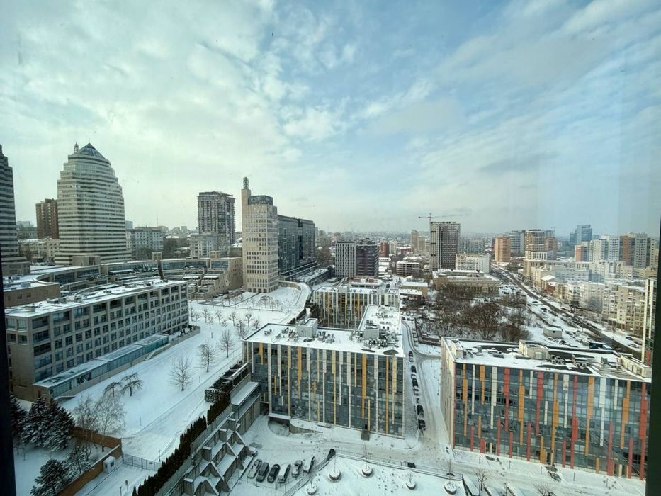 Продам 4-комн.квартиру с шикарным видом на р.Днепр в ЖК «Маяк». Mayak