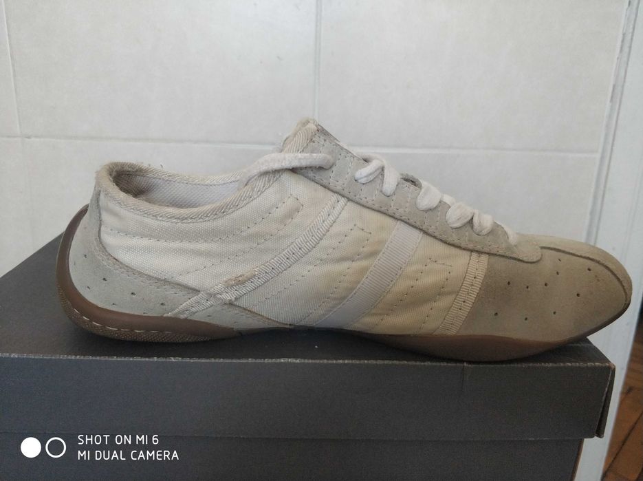 Женские кроссовки ESPRIT