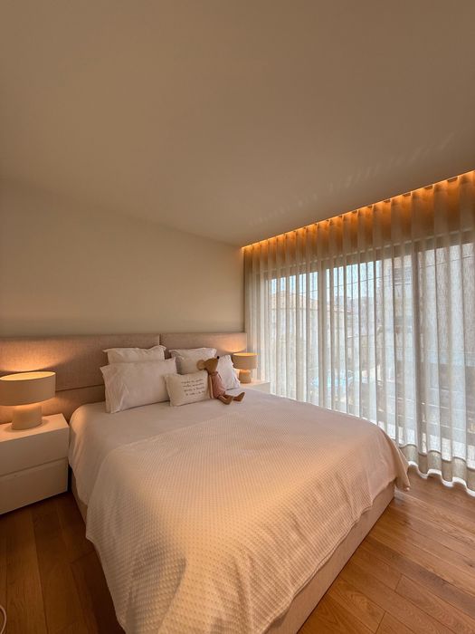 Moradia t3 moderna com piscina aquecida a 2 minutos da praia – Âncora