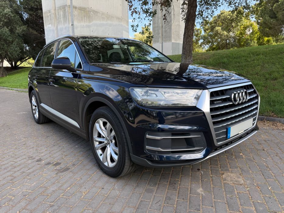 Audi Q7 3.0 V6 TDi Quattro Tiptronic Assistido na Marca